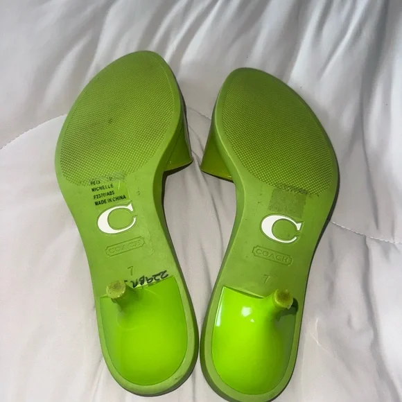 Nichelle coach kitten heels - Picture 5 of 8